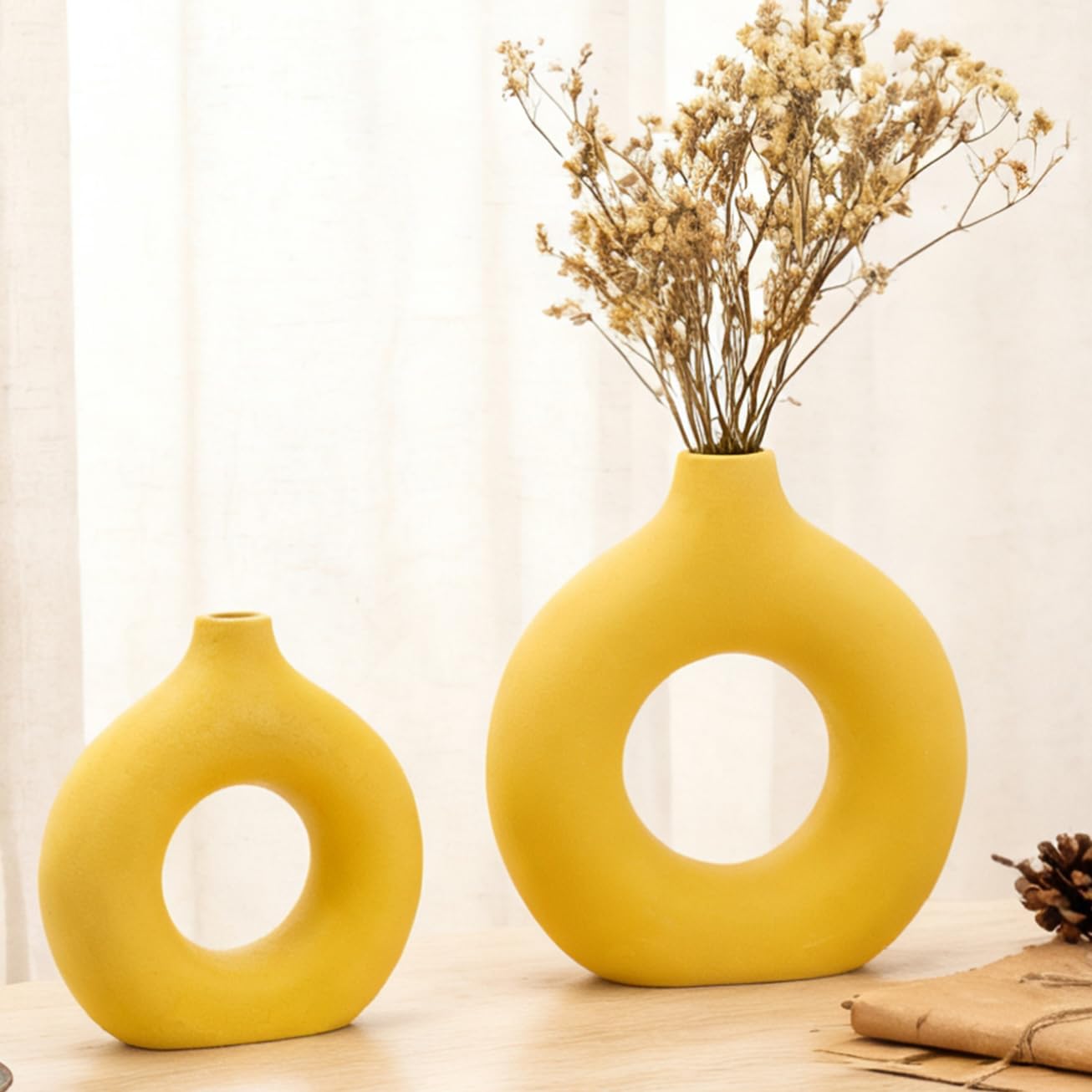 White Ceramic Vases Set of 4 Home Decor Modern Farmhouse Style Living Room Ornaments Dining Table Room Love Shaped Pottery for Dried Flowers