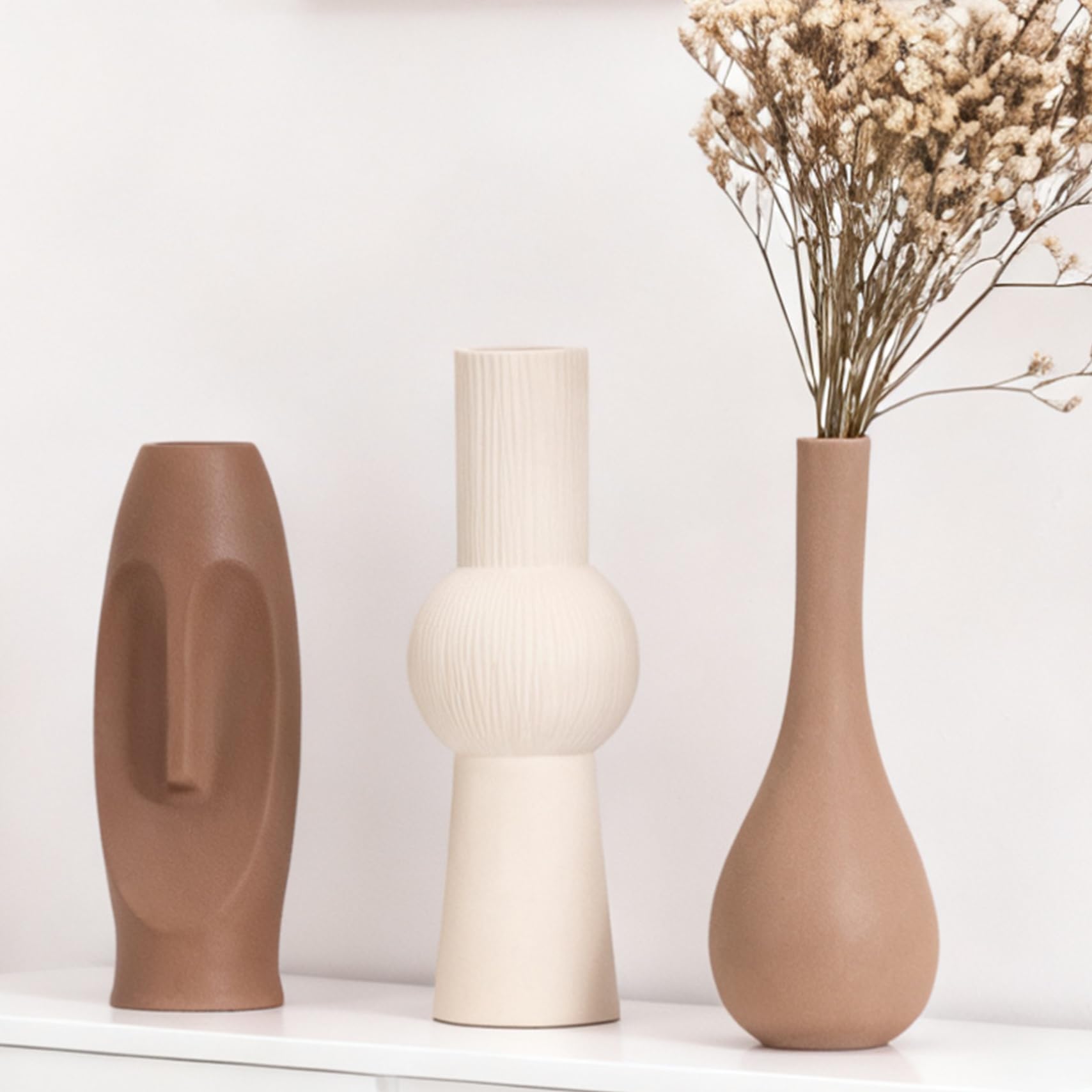 White Ceramic Vases Set of 4 Home Decor Modern Farmhouse Style Living Room Ornaments Dining Table Room Love Shaped Pottery for Dried Flowers